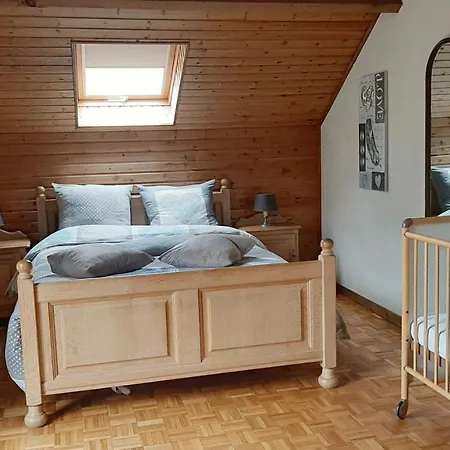 L'amandina - Porcheresse بيت للعطل Daverdisse